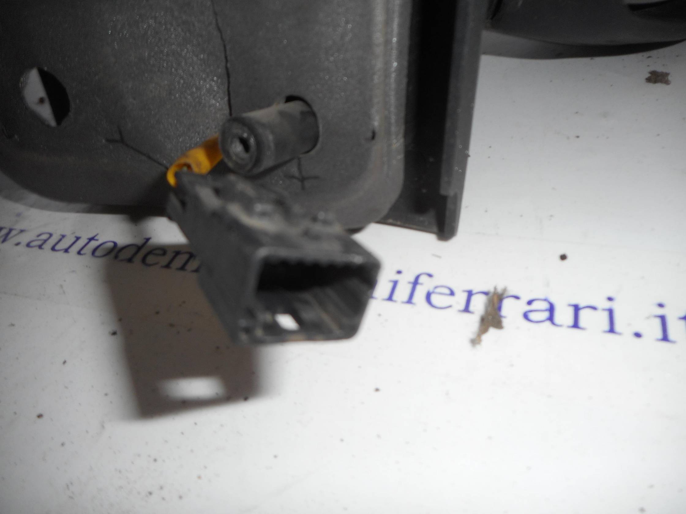 Retrovisore est. regolaz. elettr. dx.